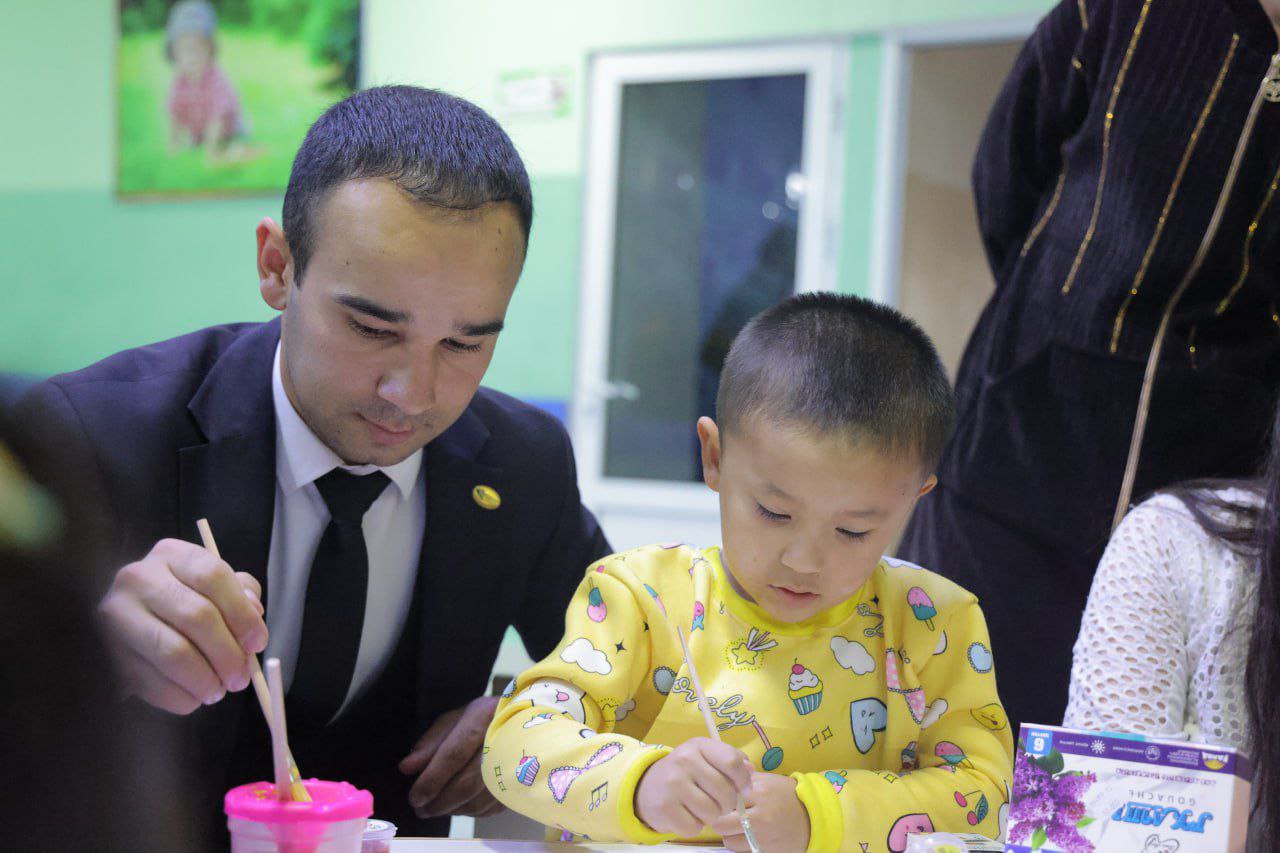 SamIES Youth Volunteers Bring Joy to Children on the International Day for the Protection of Disabled Children