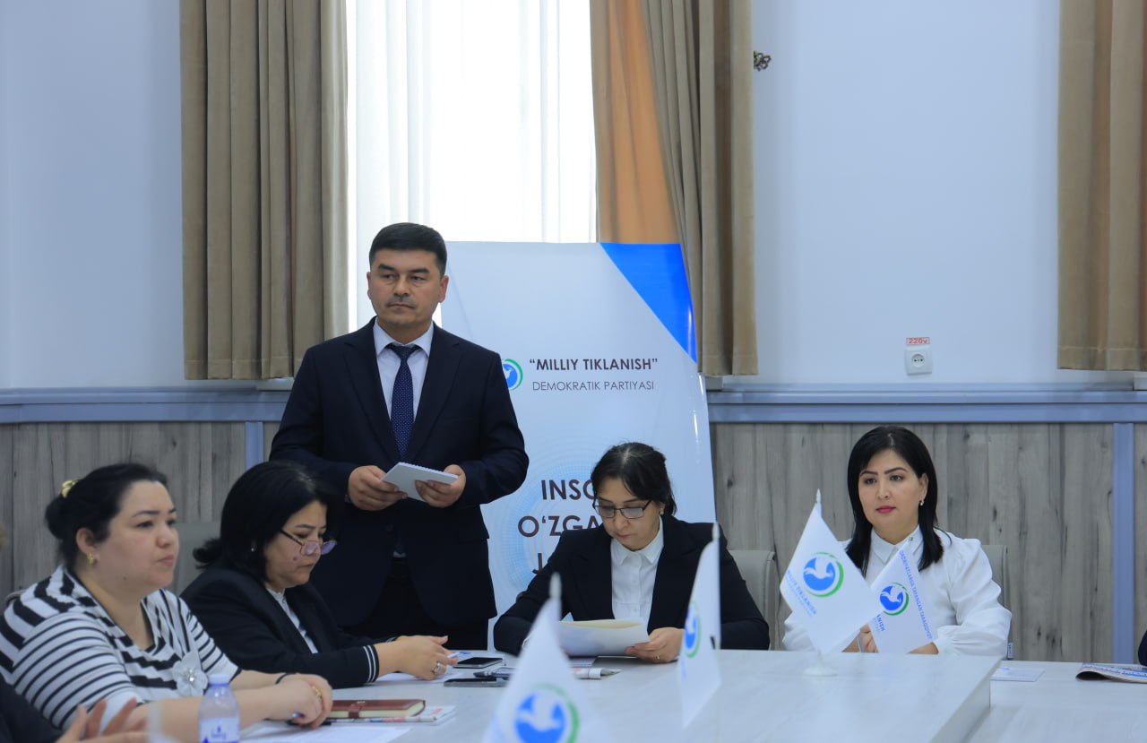 A roundtable discussion on women's issues was held  - SamISI